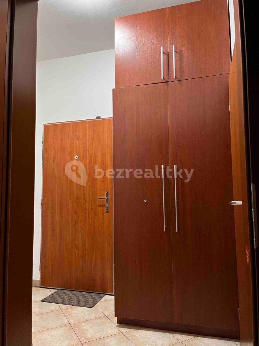 Pronájem bytu 2+kk 41 m², Plzeňská, Praha, Praha