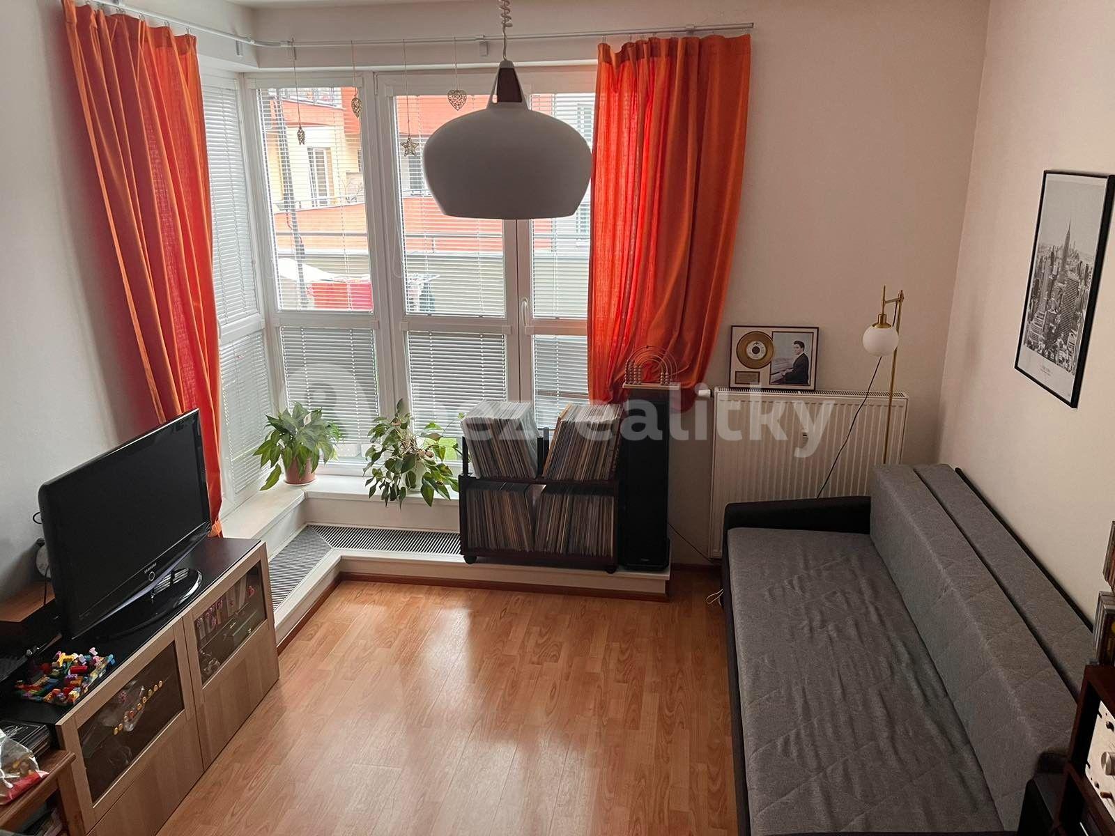 Pronájem bytu 2+kk 41 m², Plzeňská, Praha, Praha