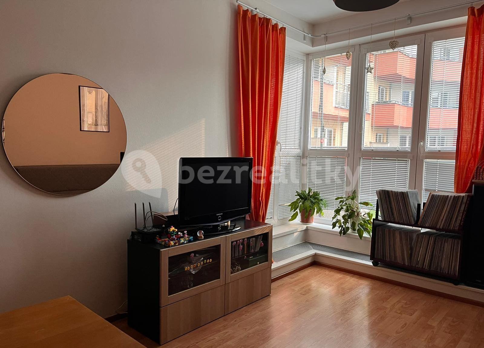 Pronájem bytu 2+kk 41 m², Plzeňská, Praha, Praha