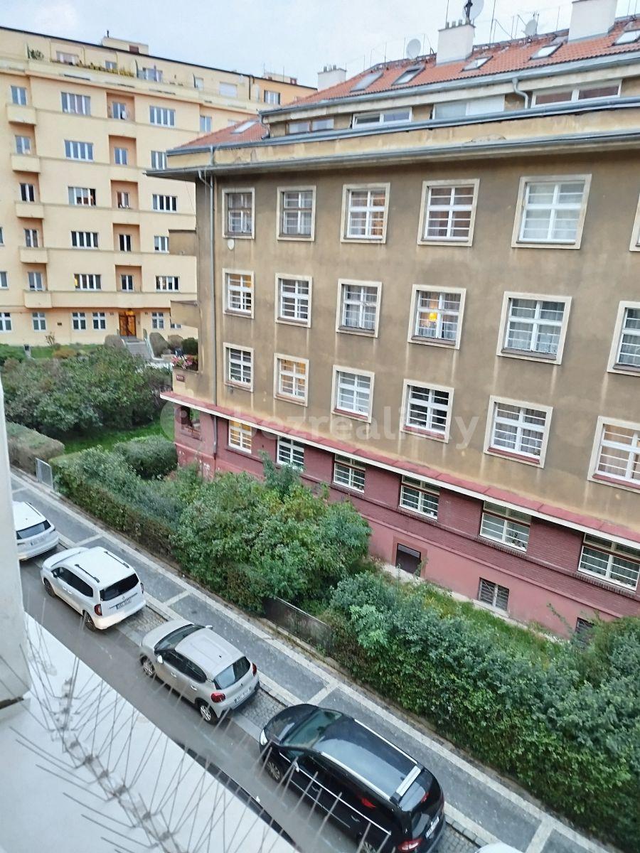 Pronájem bytu 1+1 53 m², Bulharská, Praha, Praha