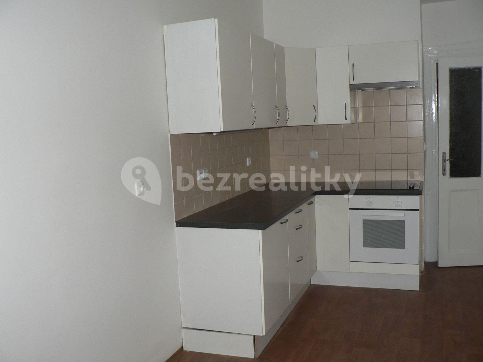 Pronájem bytu 1+1 45 m², Jaurisova, Praha, Praha