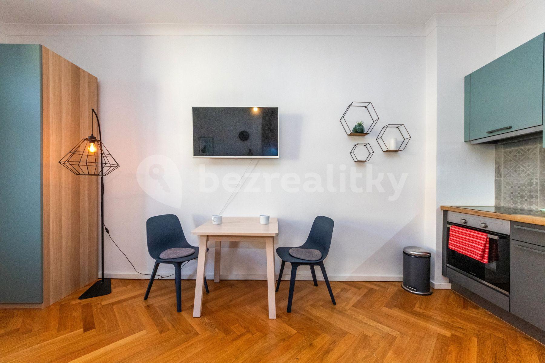 Pronájem bytu 1+1 36 m², Slavíkova, Praha, Praha