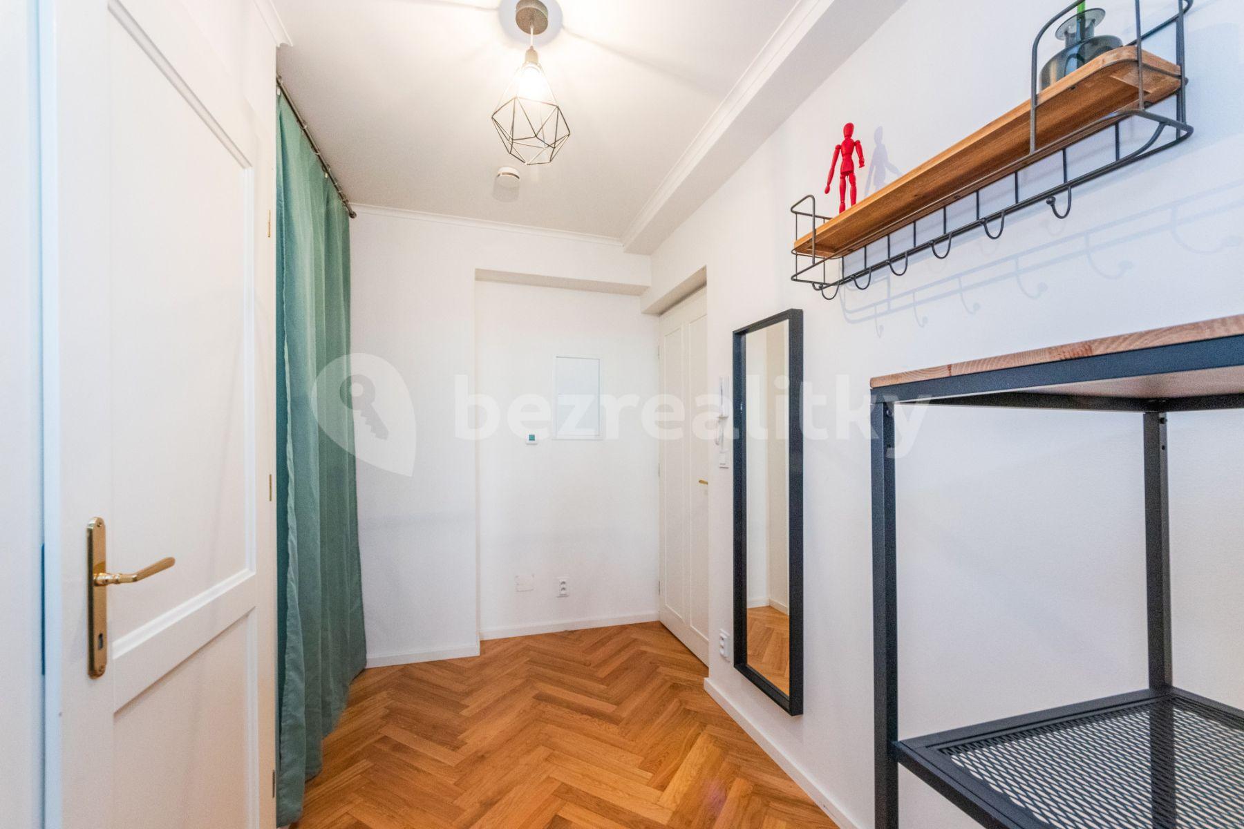 Pronájem bytu 1+1 36 m², Slavíkova, Praha, Praha