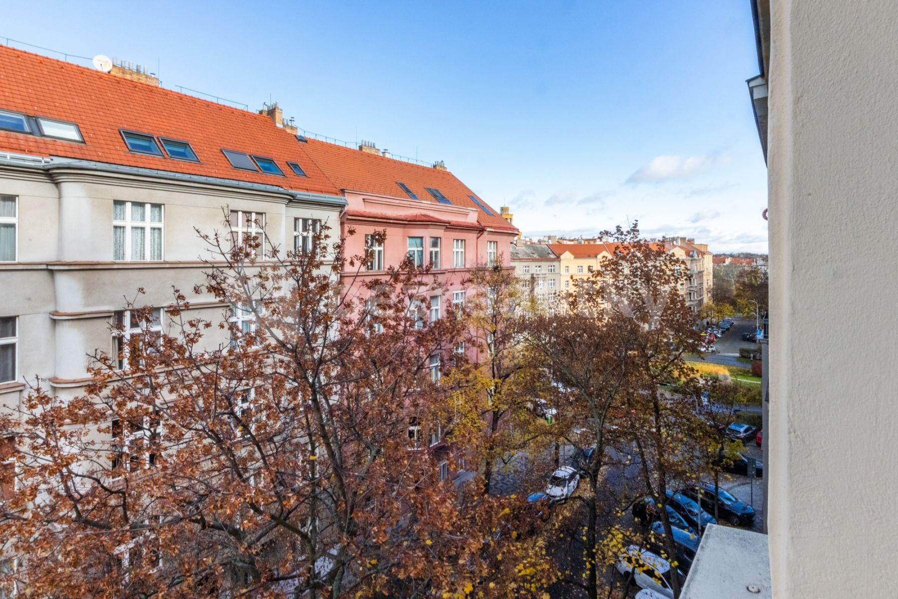 Pronájem bytu 1+1 36 m², Slavíkova, Praha, Praha