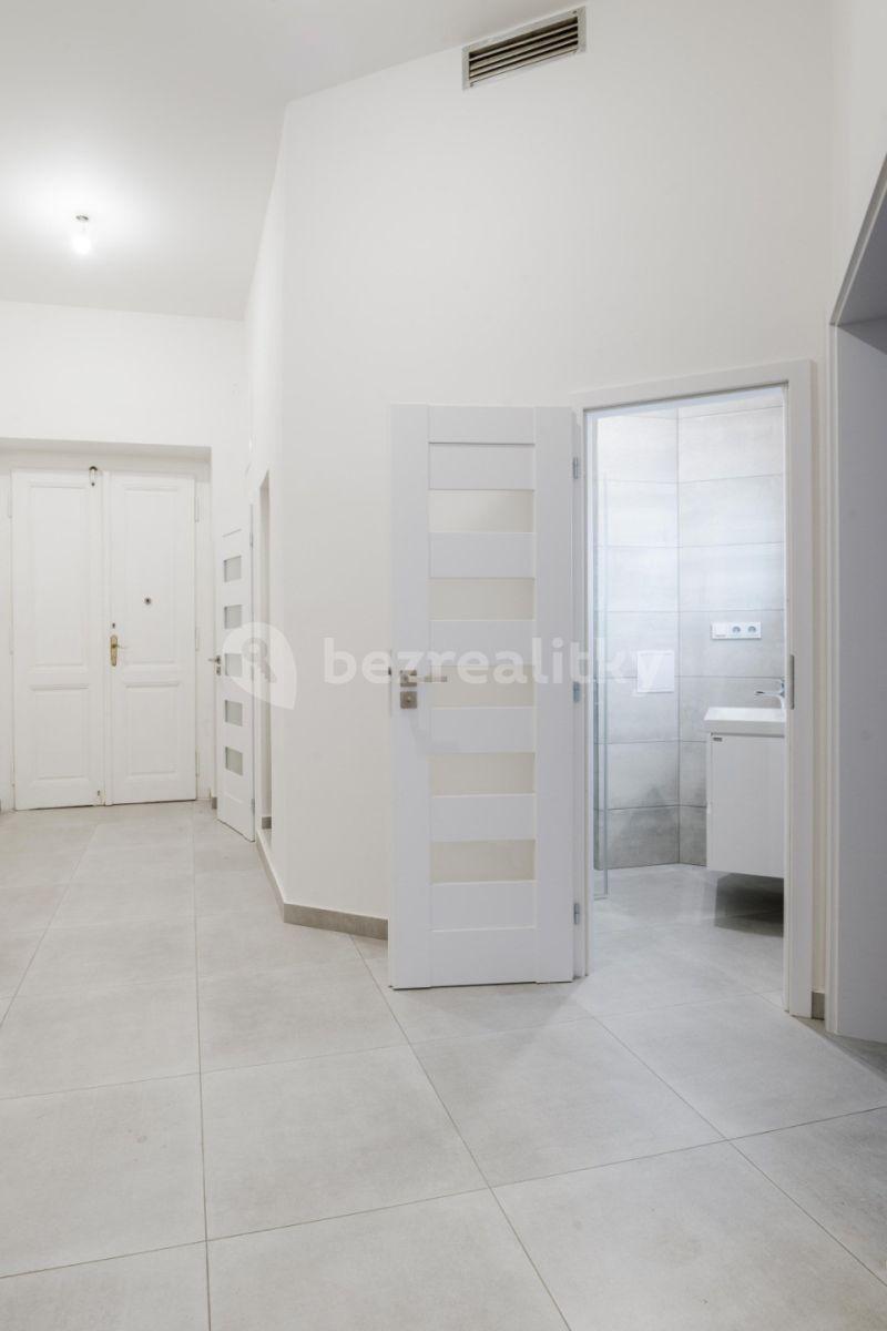 Pronájem bytu 2+1 60 m², Kolínská, Praha, Praha