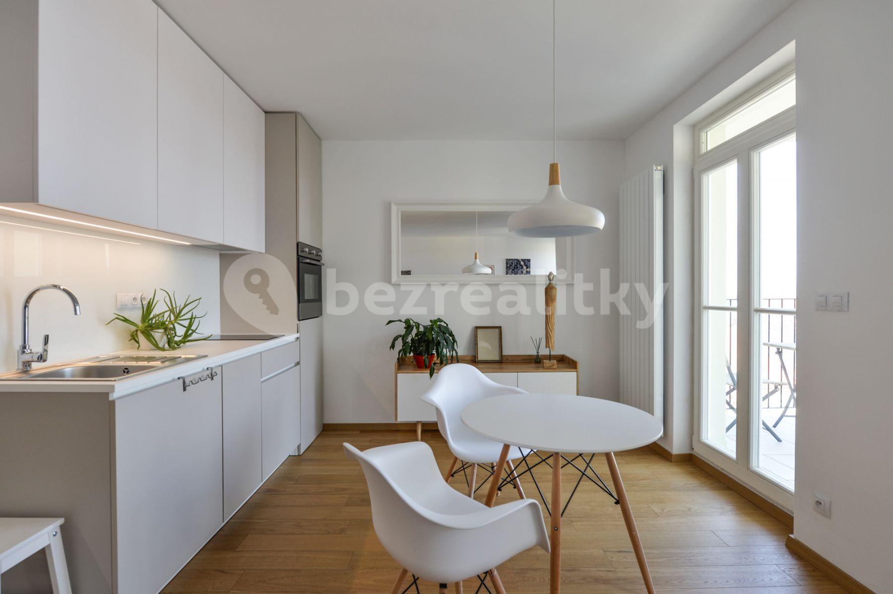 Pronájem bytu 1+kk 42 m², Krásova, Praha, Praha