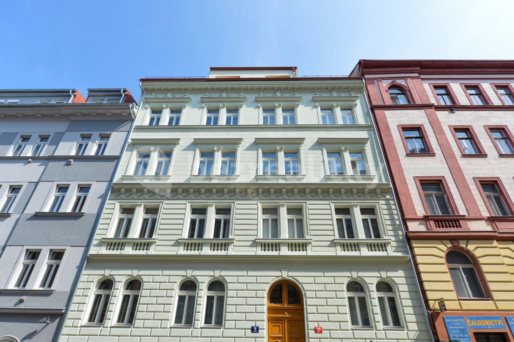 Pronájem bytu 1+kk 42 m², Krásova, Praha, Praha