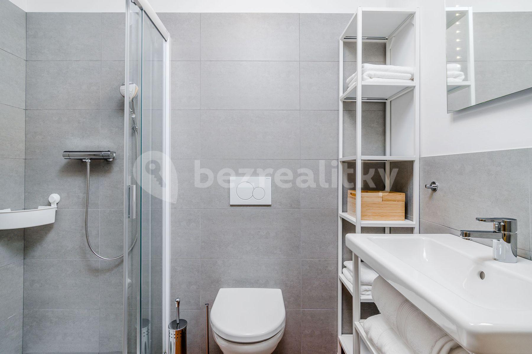 Pronájem bytu 2+kk 40 m², Na Zámecké, Praha, Praha