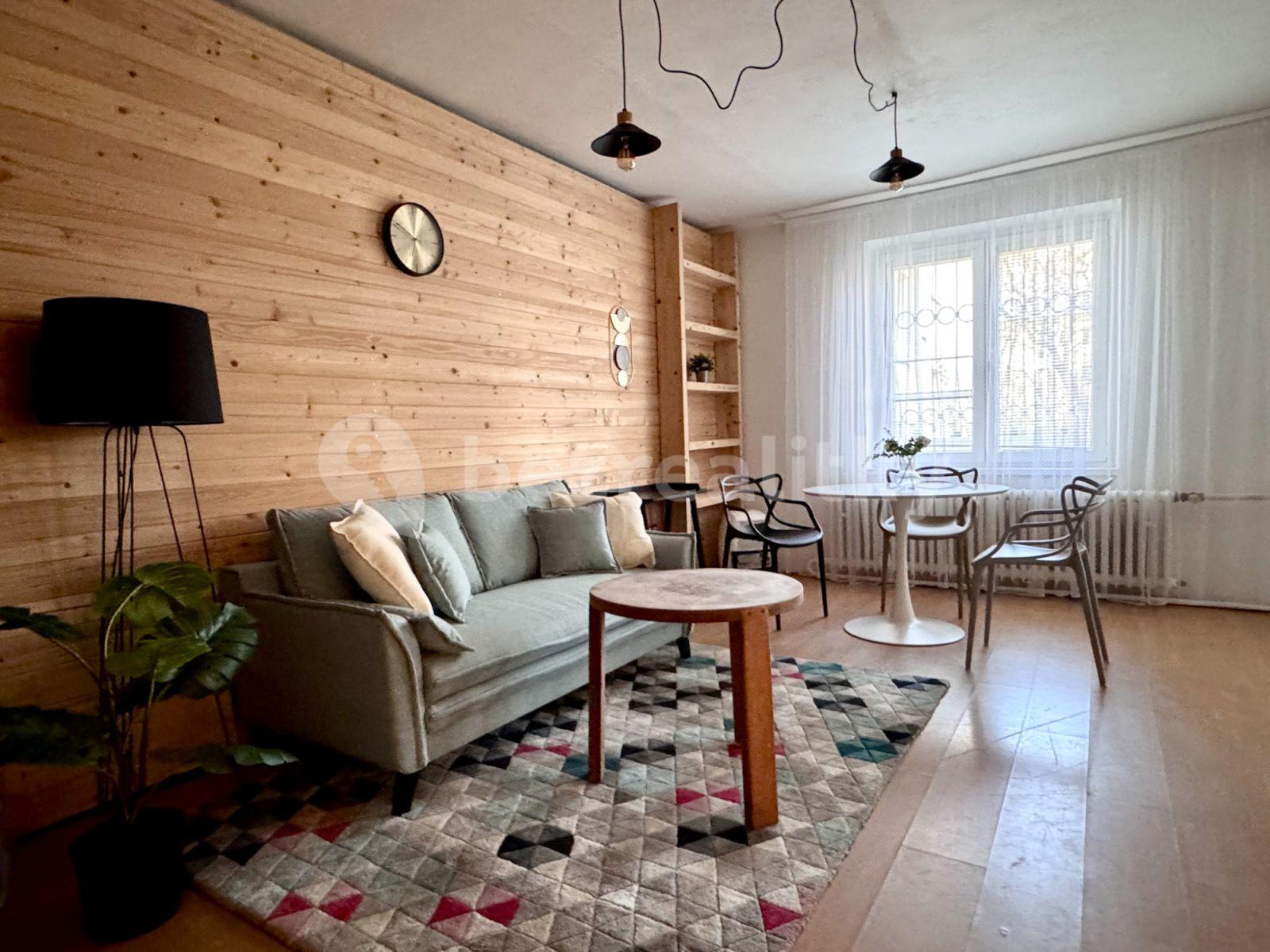 Pronájem bytu 2+kk 35 m², Na Okraji, Praha, Praha