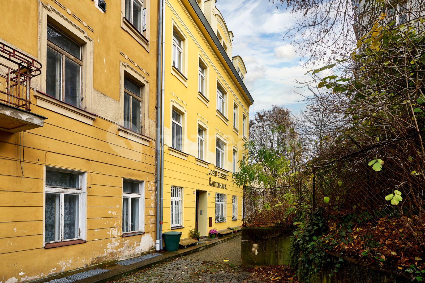 Pronájem bytu 1+1 29 m², Krále Jiřího, Karlovy Vary, Karlovarský kraj