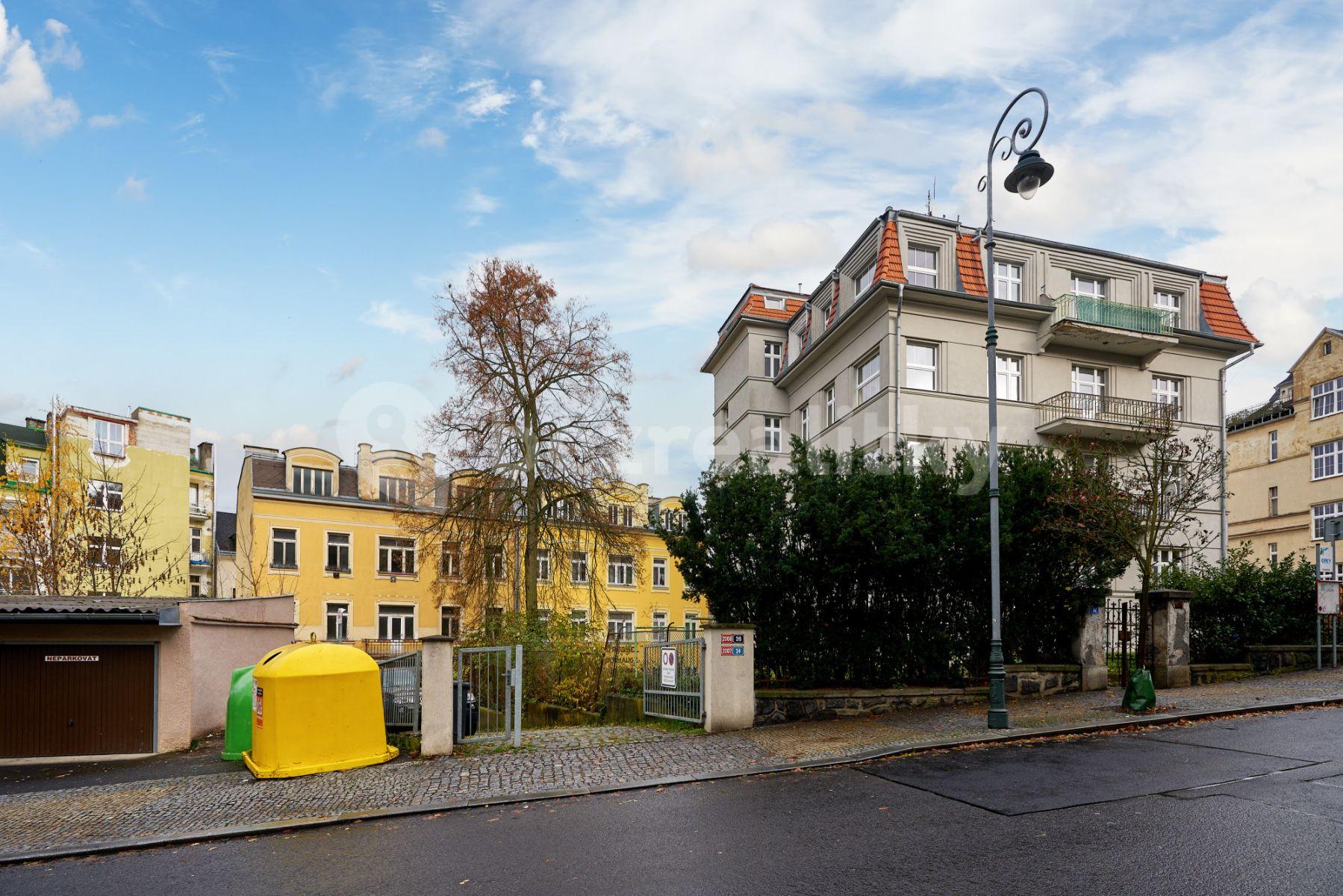 Pronájem bytu 1+1 29 m², Krále Jiřího, Karlovy Vary, Karlovarský kraj