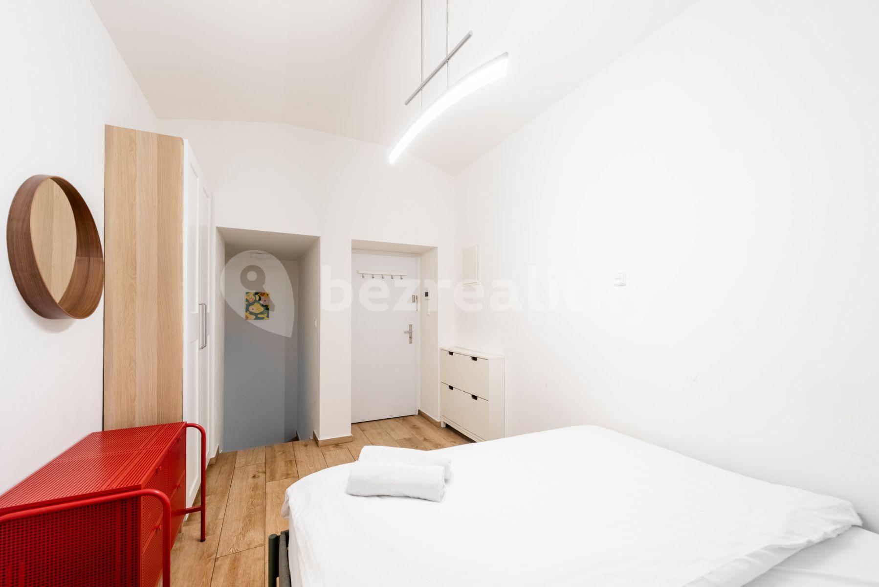 Pronájem bytu 1+1 25 m², Příčná, Praha, Praha