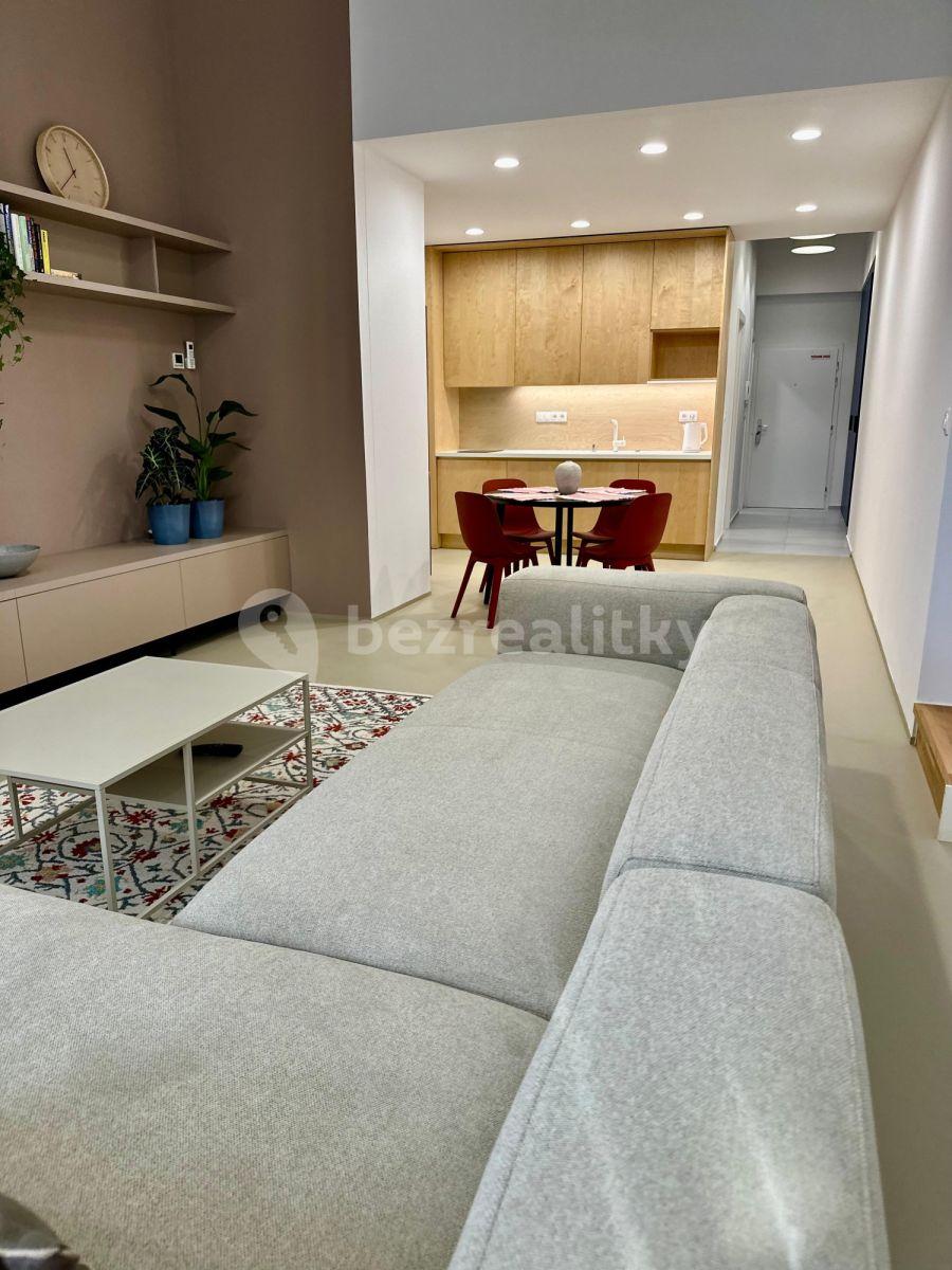 Pronájem bytu 3+1 84 m², Plynárenská D, Ružinov, Bratislavský kraj