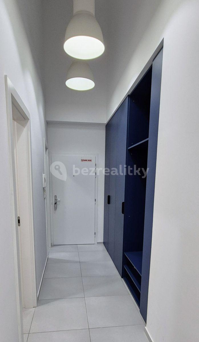 Pronájem bytu 3+1 84 m², Plynárenská D, Ružinov, Bratislavský kraj