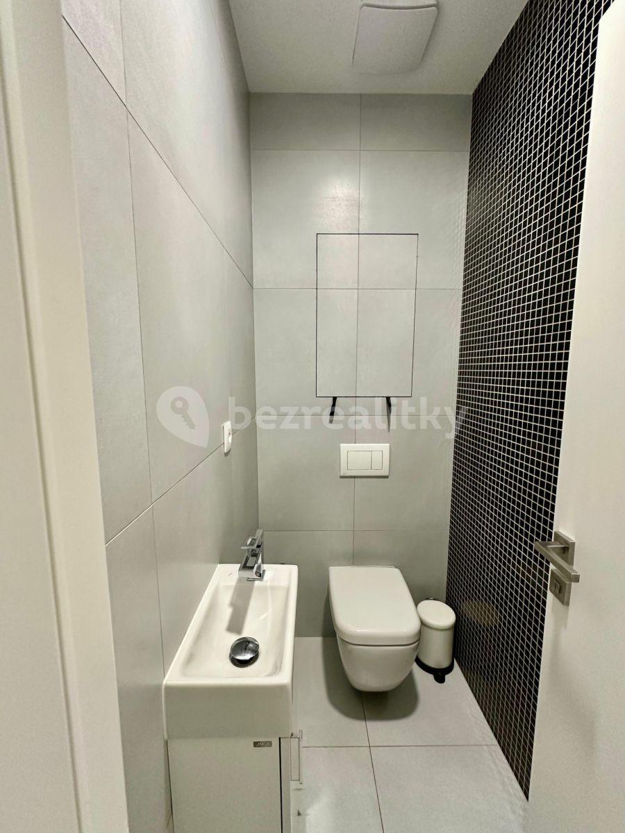 Pronájem bytu 3+1 84 m², Plynárenská D, Ružinov, Bratislavský kraj