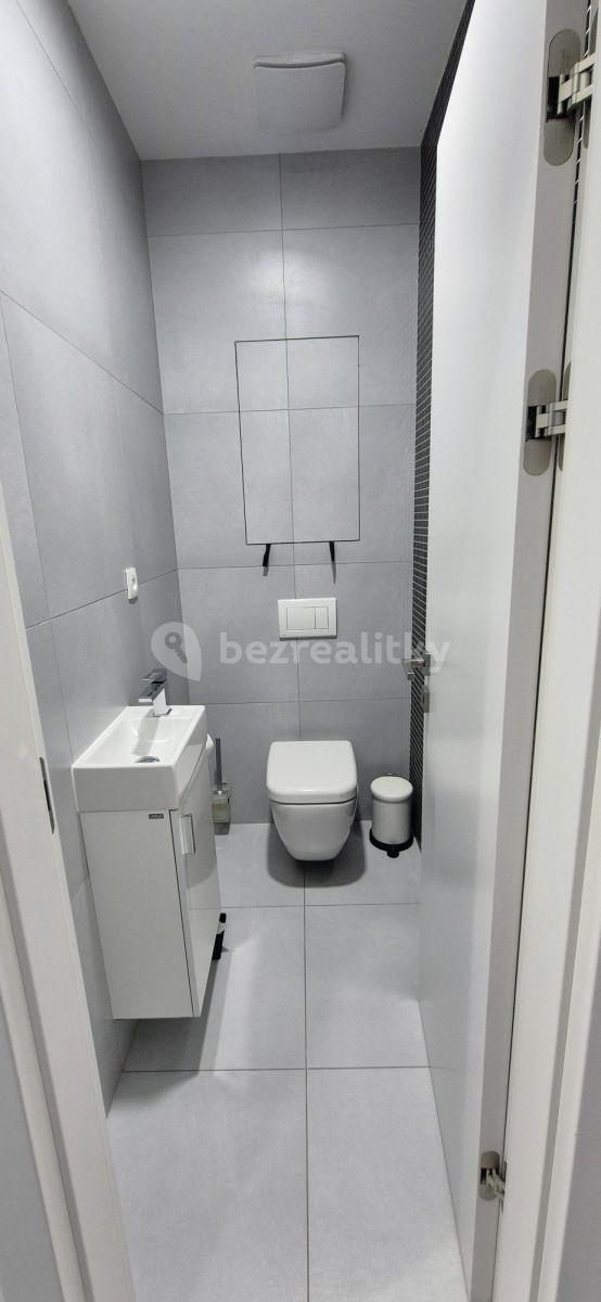 Pronájem bytu 3+1 84 m², Plynárenská D, Ružinov, Bratislavský kraj