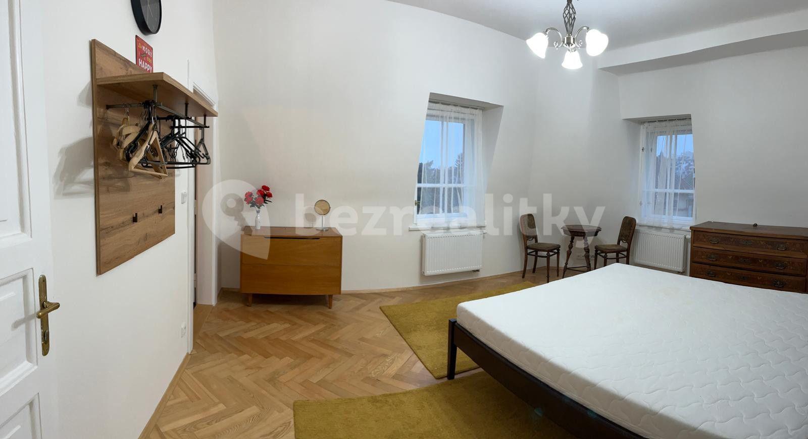 Pronájem bytu 3+1 75 m², Lomená, Praha, Praha