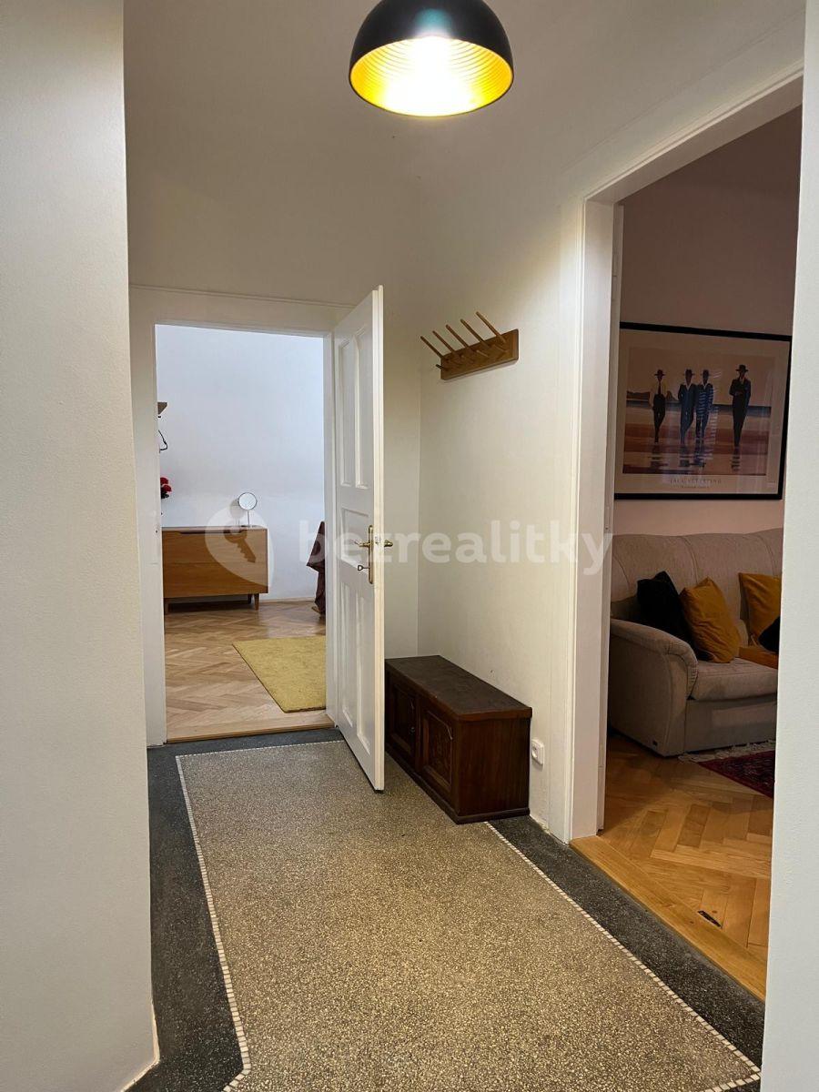 Pronájem bytu 3+1 75 m², Lomená, Praha, Praha