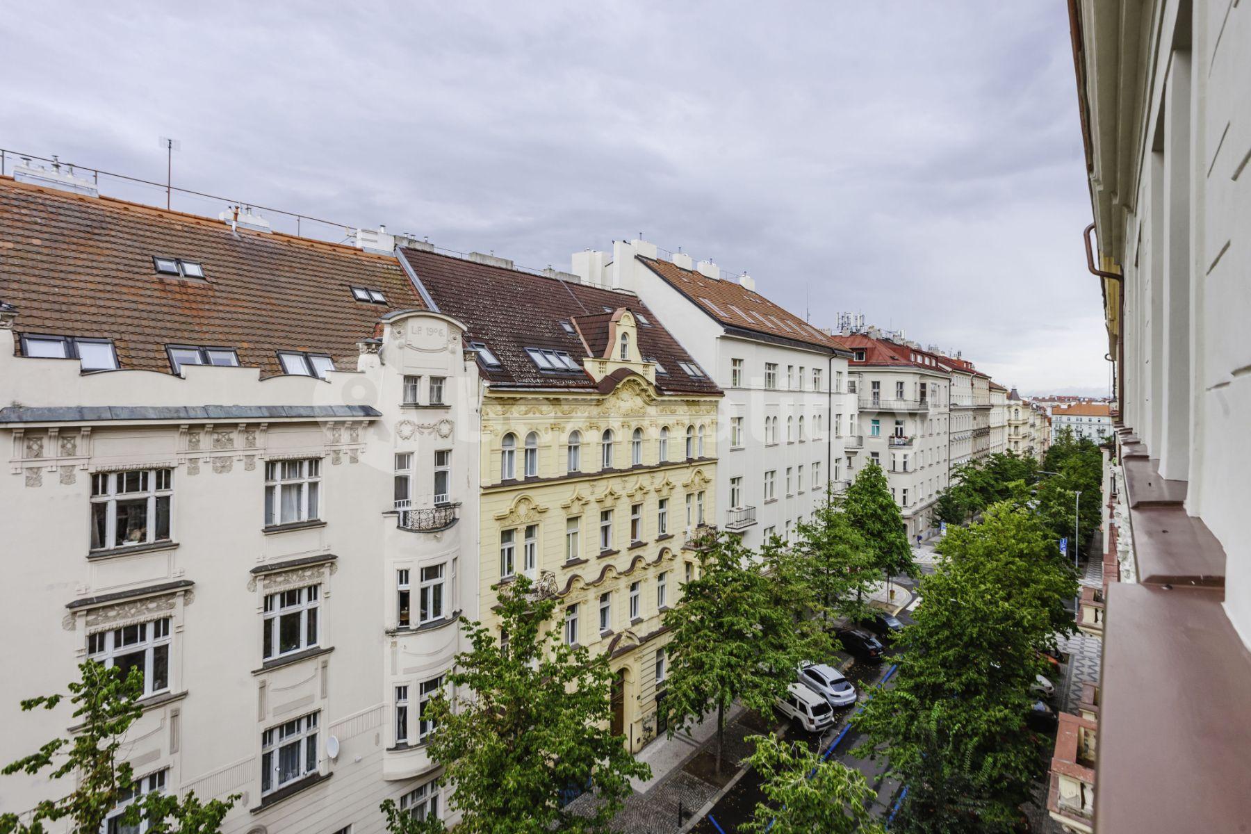 Pronájem bytu 2+1 49 m², Chodská, Praha, Praha