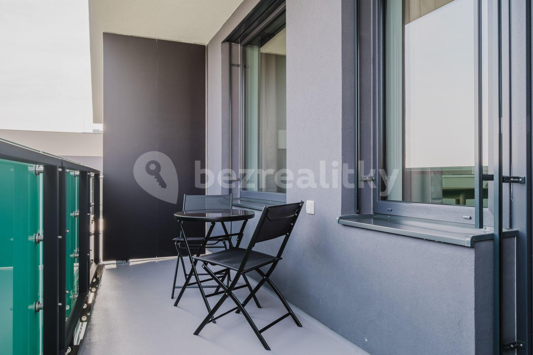 Pronájem bytu 1+1 32 m², Olgy Havlové, Praha, Praha