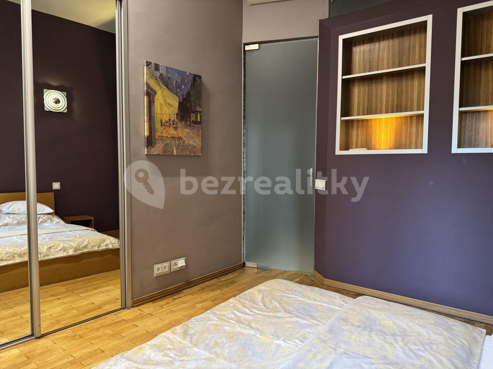 Pronájem bytu 4+1 140 m², Lázeňská, Praha, Praha