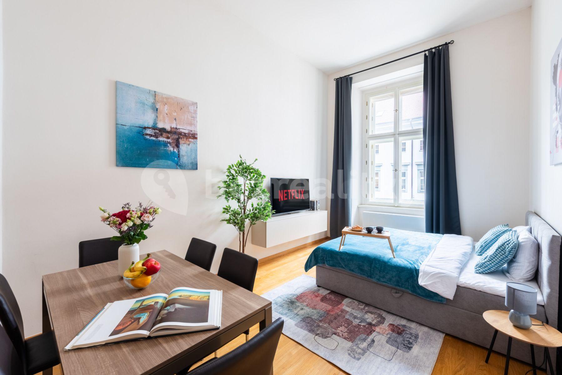 Pronájem bytu 4+1 96 m², Sokolovská, Praha, Praha