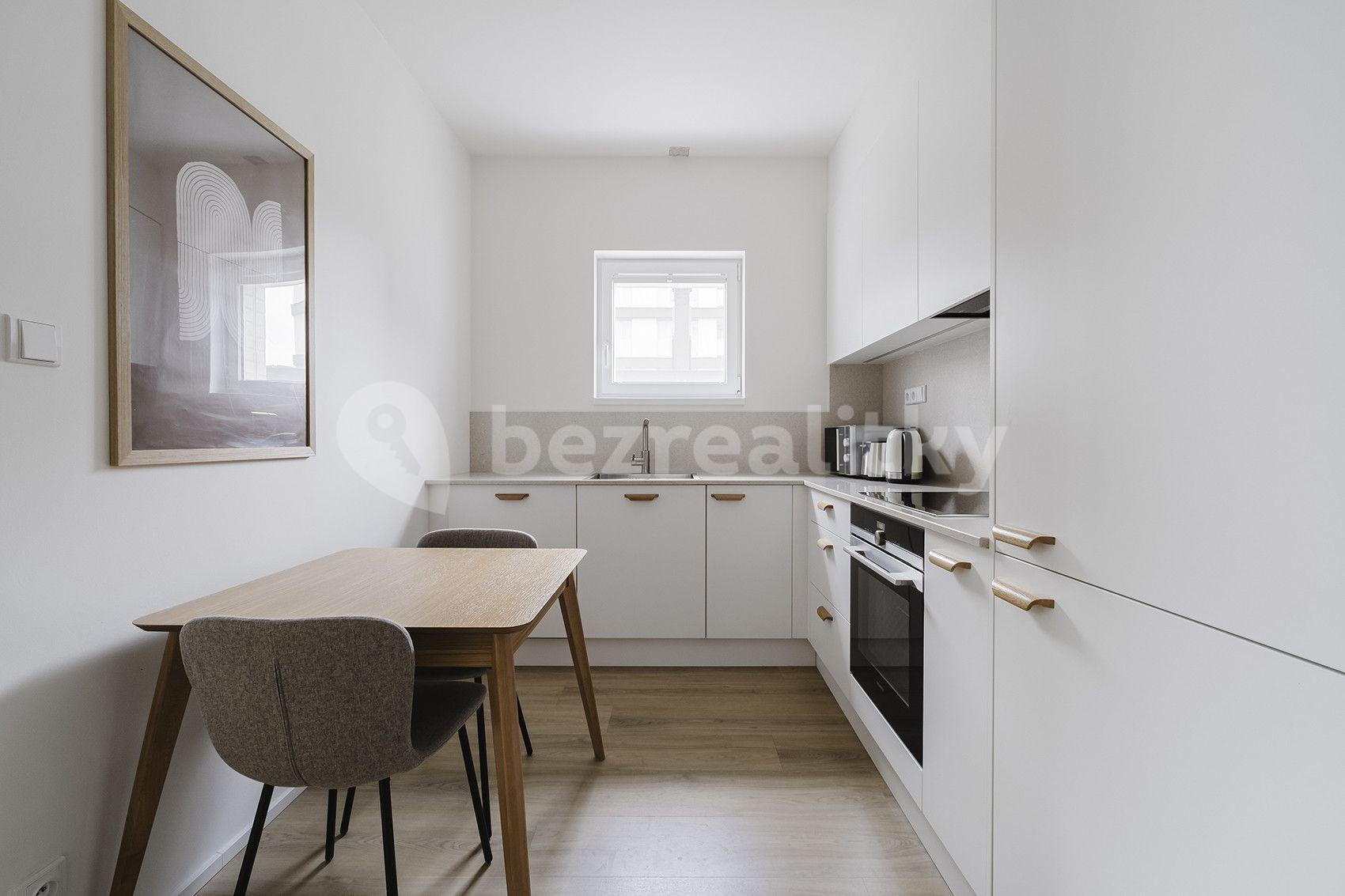 Pronájem bytu 2+1 63 m², U Pergamenky a, Praha, Praha