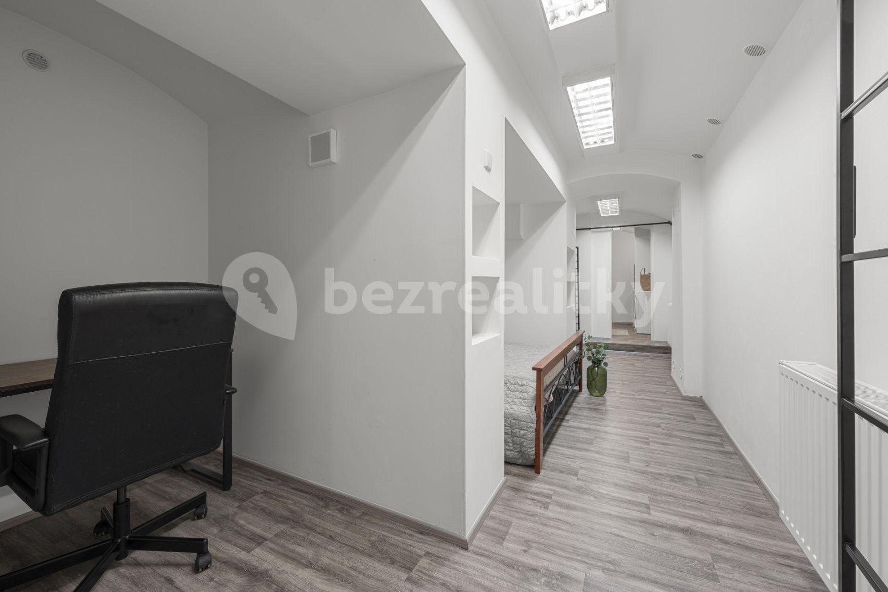 Pronájem bytu 2+1 57 m², Štefánikova, Brno, Jihomoravský kraj