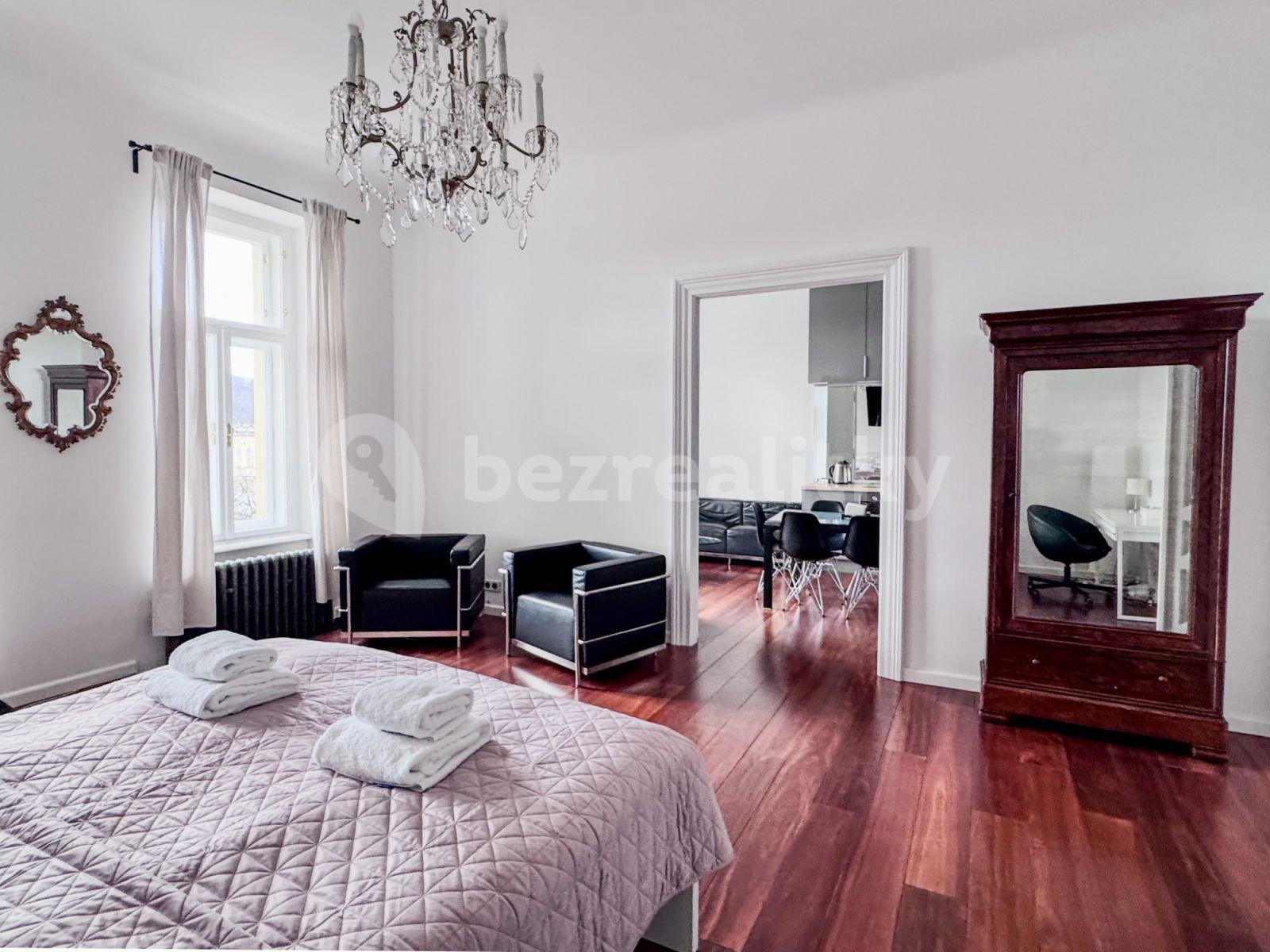 Pronájem bytu 3+1 80 m², Masarykovo nábřeží, Praha, Praha