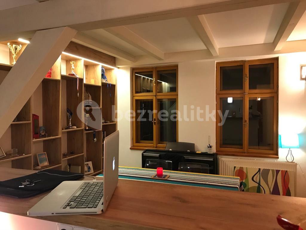 Pronájem bytu 4+1 125 m², Karlovo náměstí, Praha, Praha