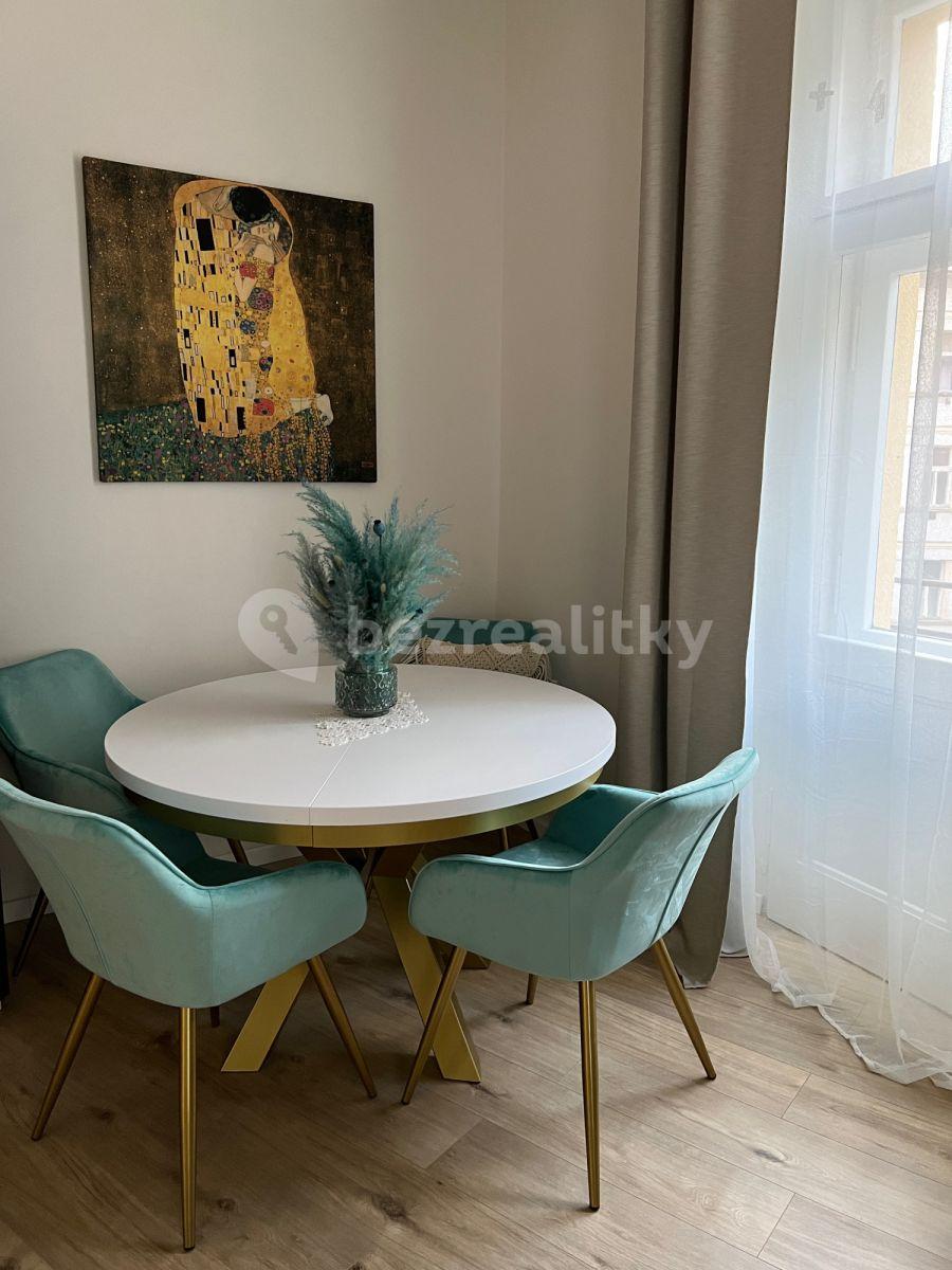 Pronájem bytu 2+1 67 m², Seifertova, Praha, Praha