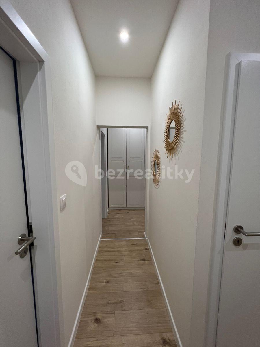 Pronájem bytu 2+1 67 m², Seifertova, Praha, Praha