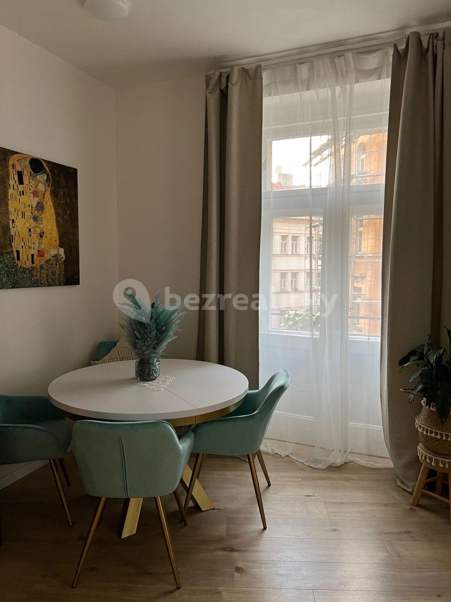 Pronájem bytu 2+1 67 m², Seifertova, Praha, Praha