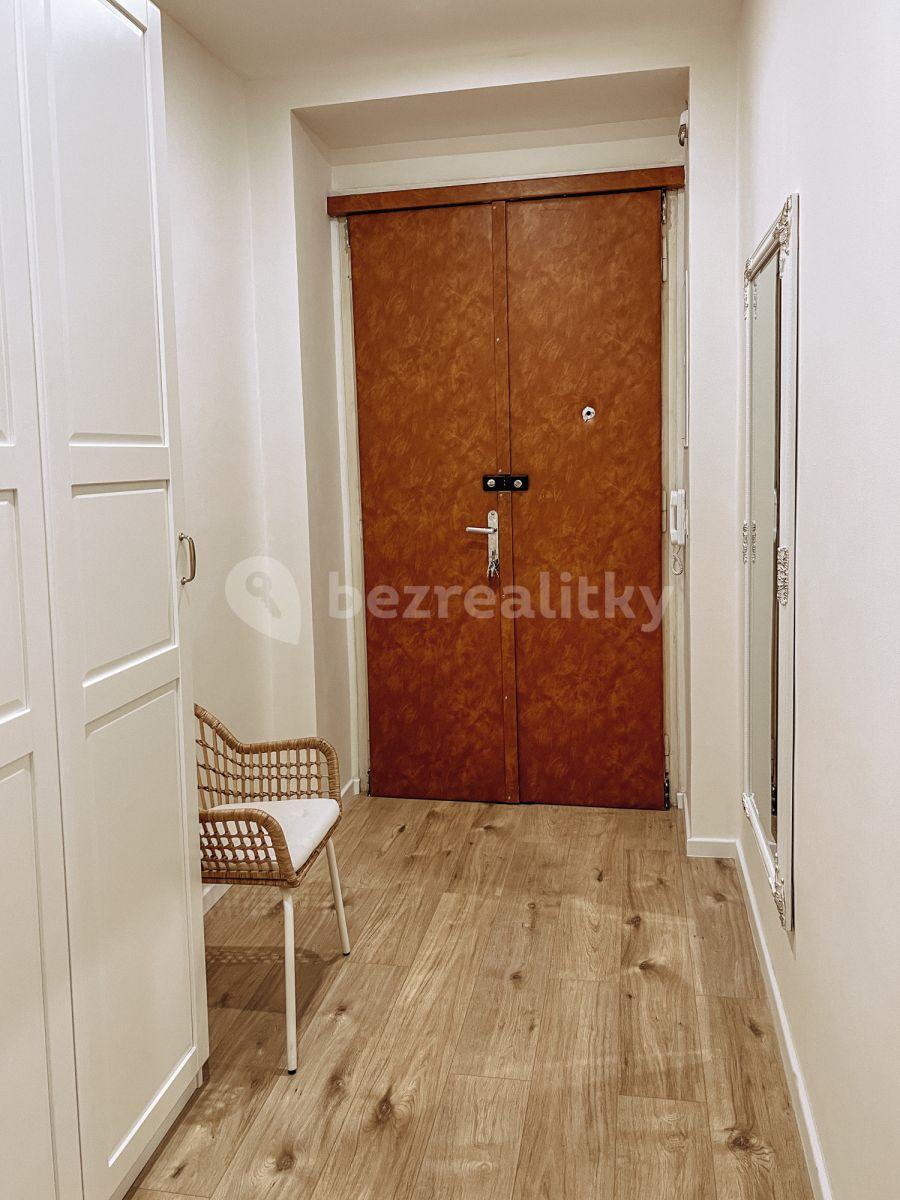 Pronájem bytu 2+1 67 m², Seifertova, Praha, Praha