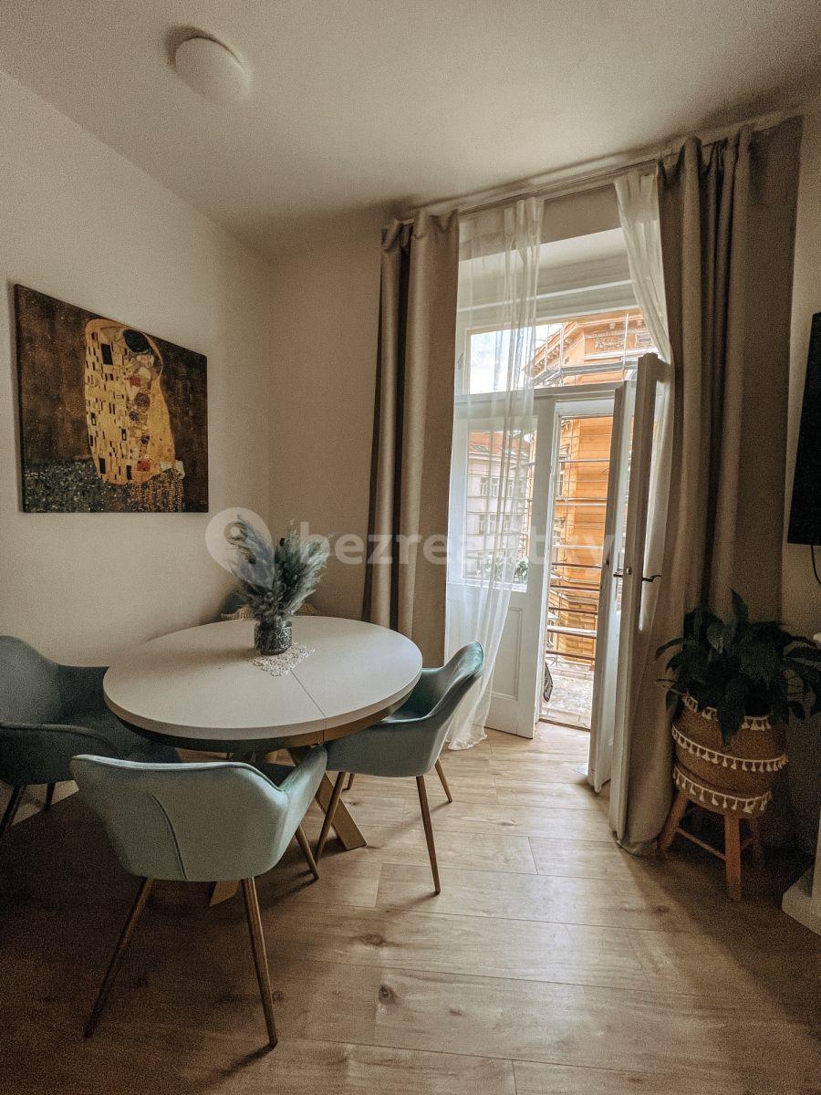 Pronájem bytu 2+1 67 m², Seifertova, Praha, Praha