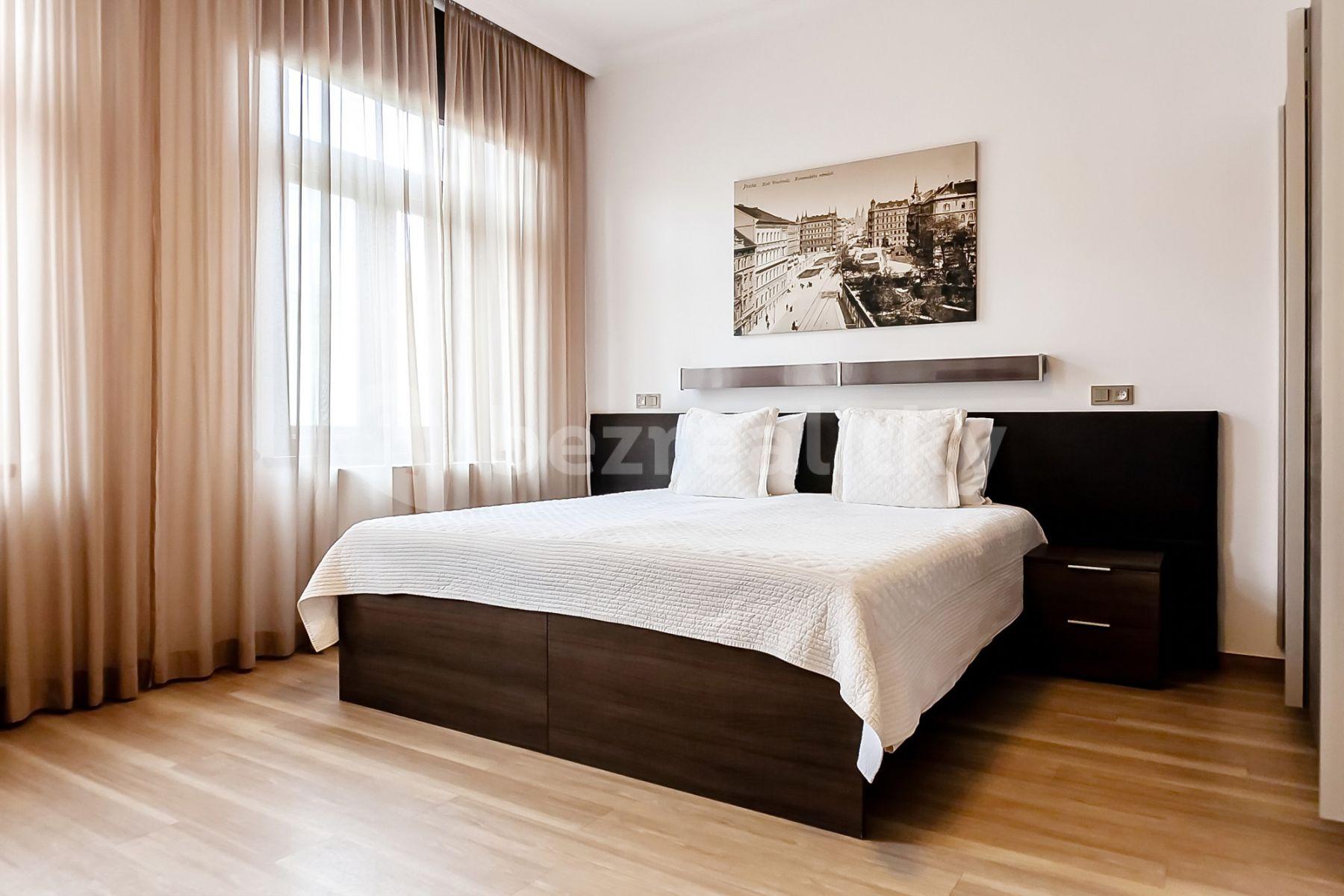 Pronájem bytu 1+1 30 m², Legerova, Praha, Praha