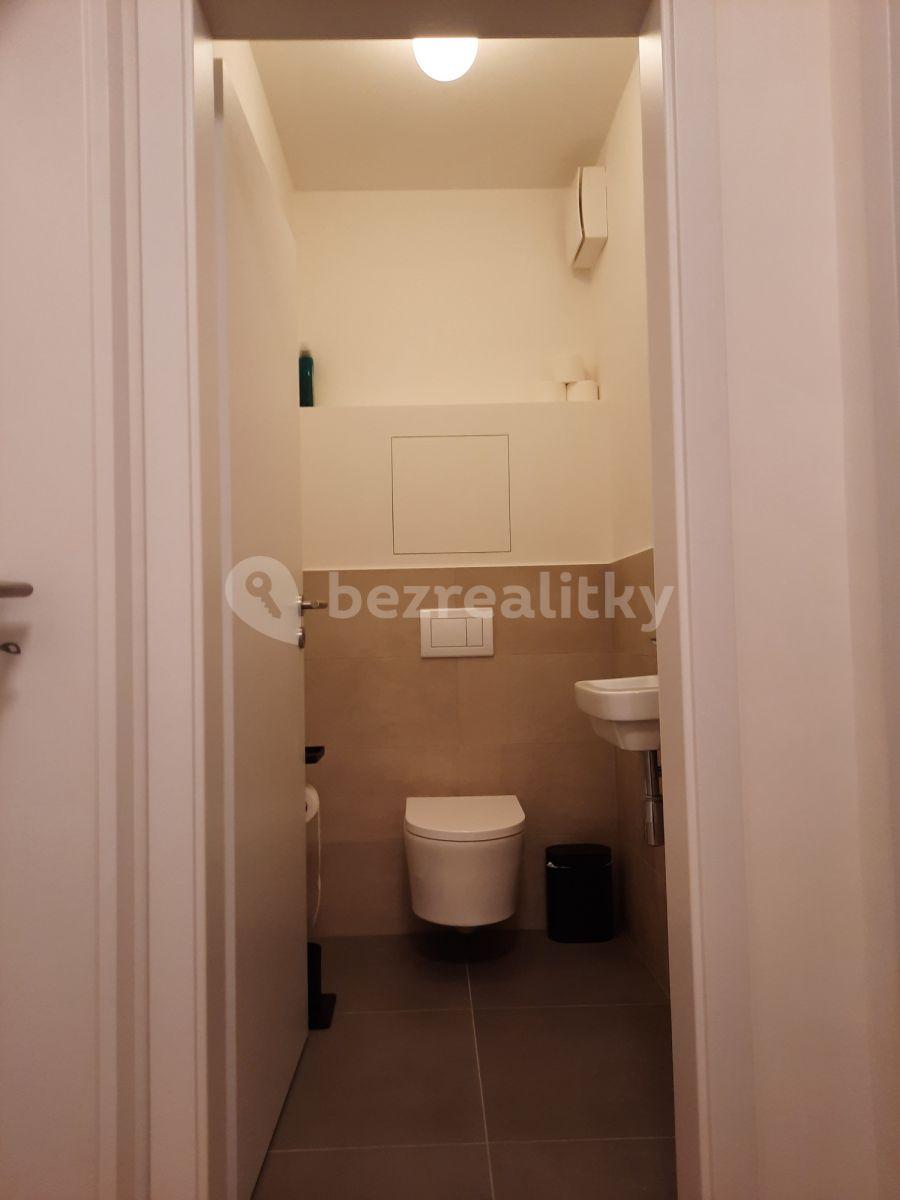 Pronájem bytu 2+1 58 m², Ulica Závodu Matador, Petržalka, Bratislavský kraj