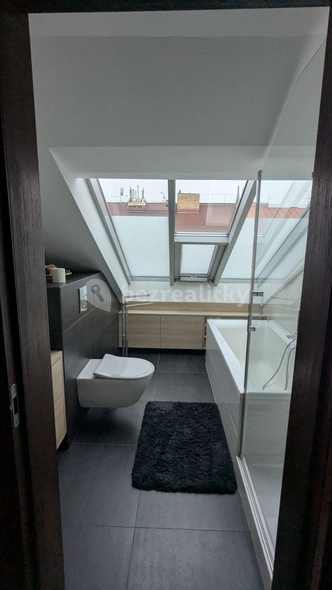 Pronájem bytu 2+1 150 m², Nitranská, Praha, Praha