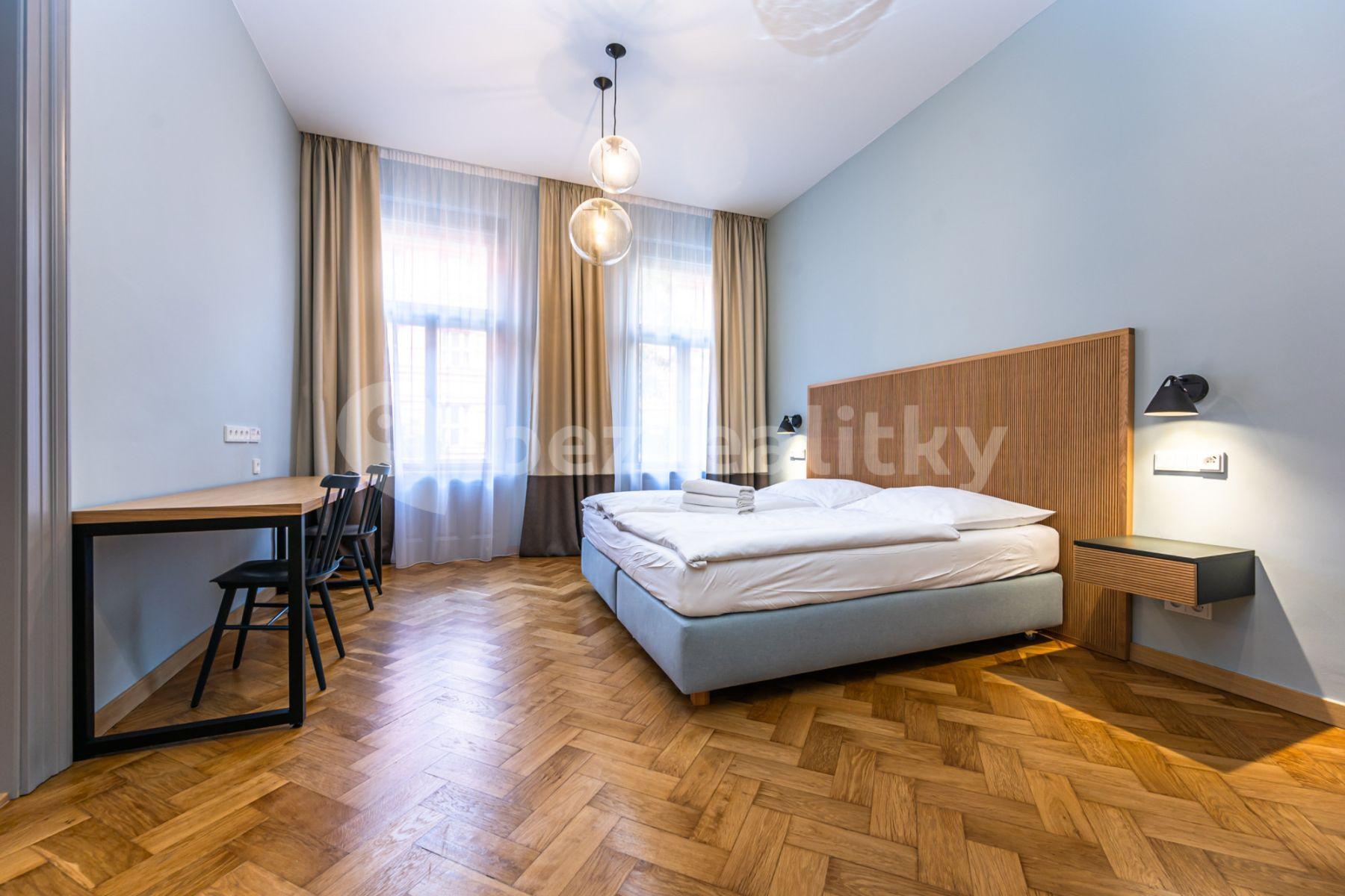 Pronájem bytu 3+kk 80 m², Krkonošská, Praha, Praha