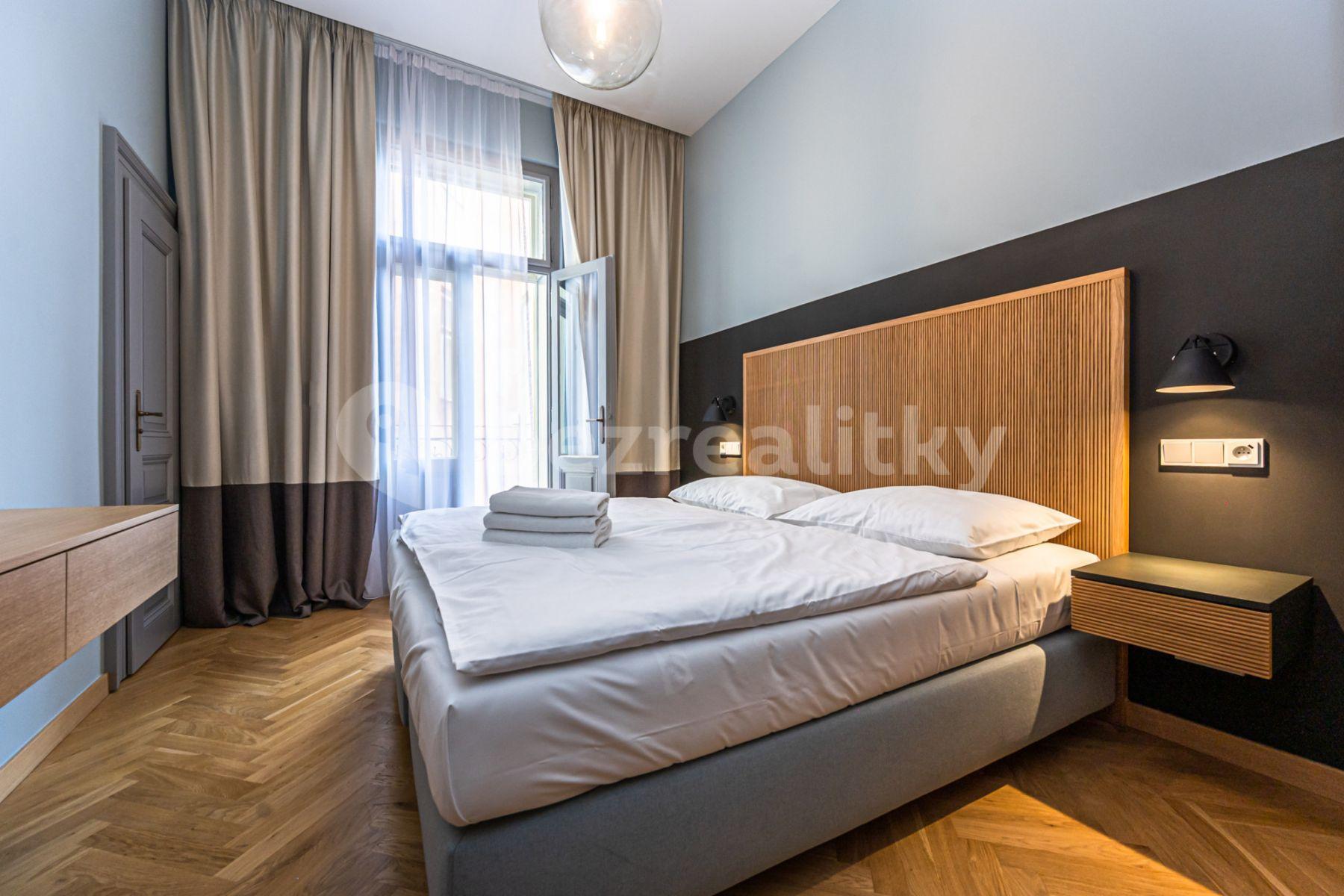 Pronájem bytu 3+kk 80 m², Krkonošská, Praha, Praha