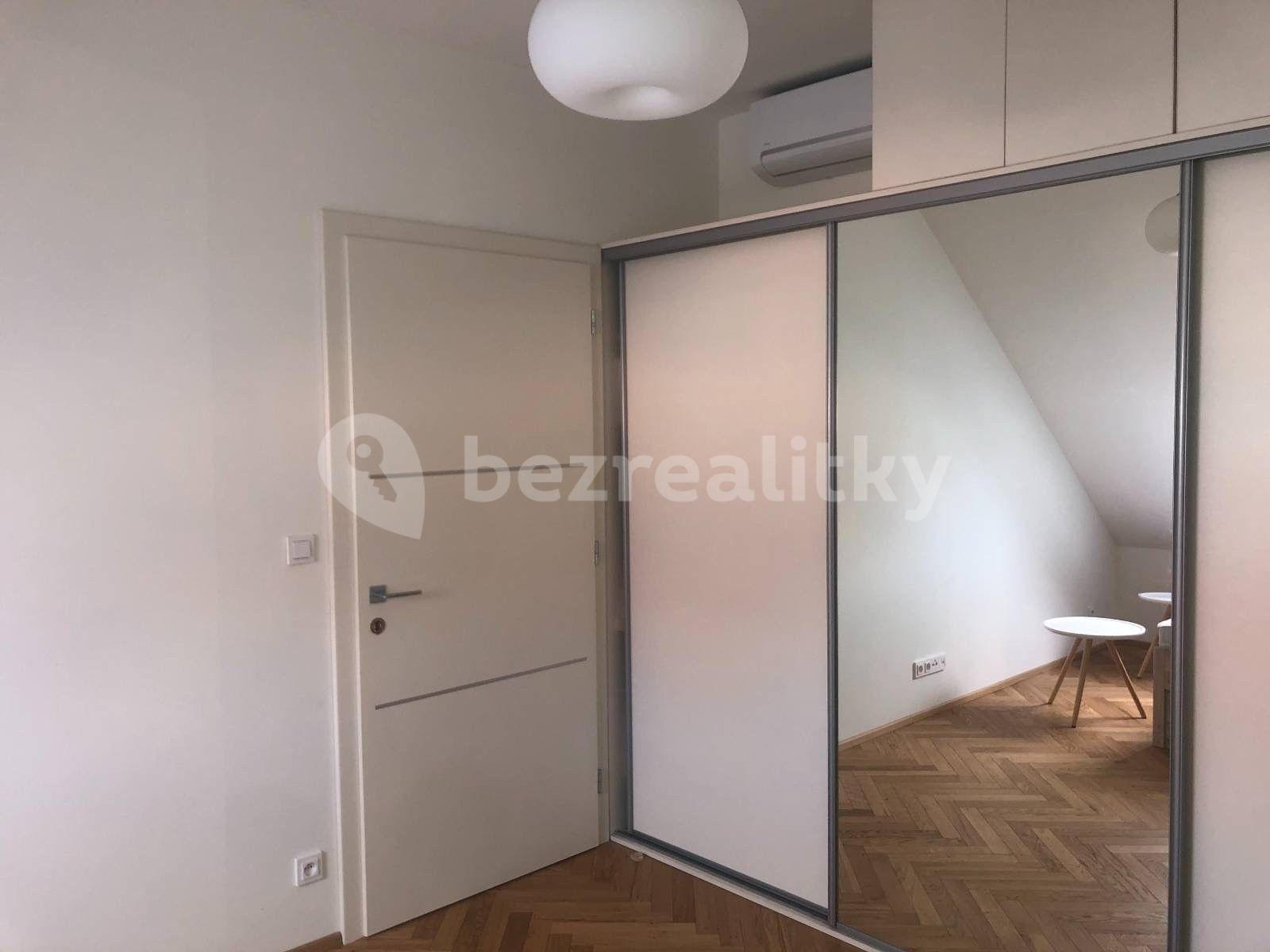 Pronájem bytu 3+1 62 m², Horní, Praha, Praha