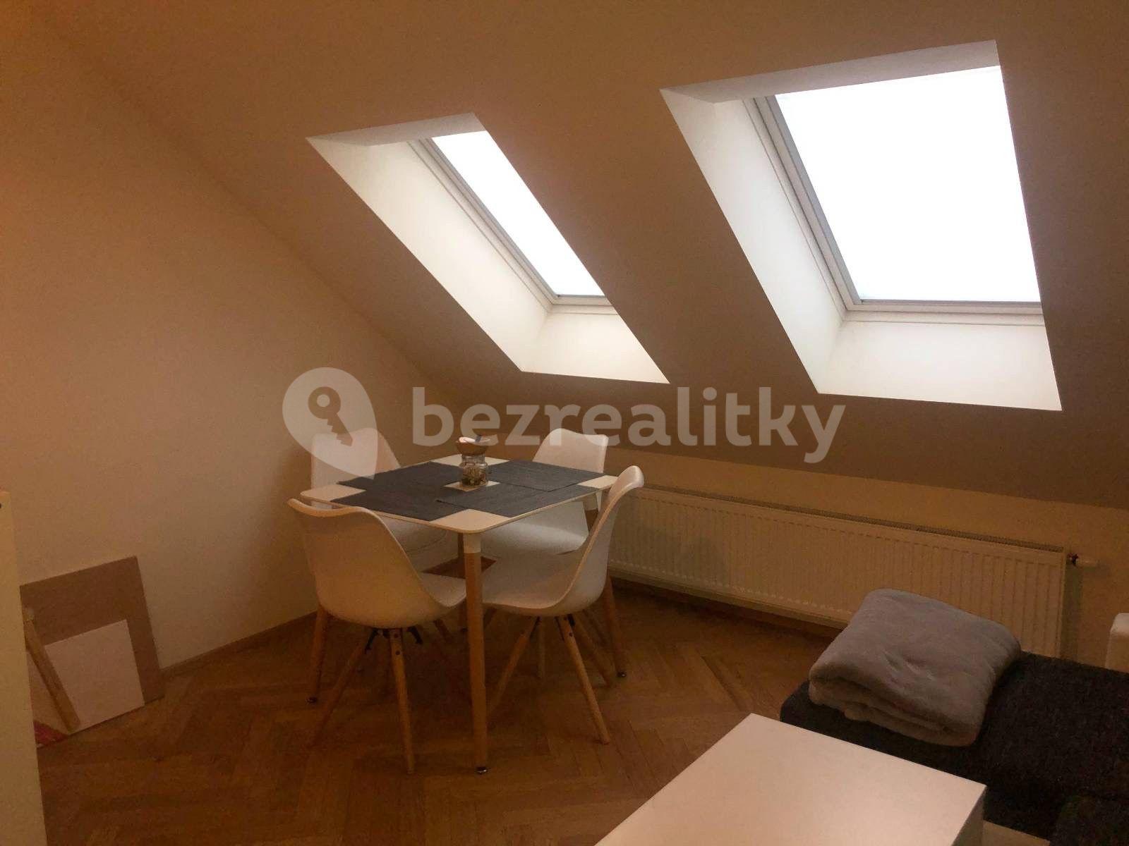 Pronájem bytu 3+1 62 m², Horní, Praha, Praha