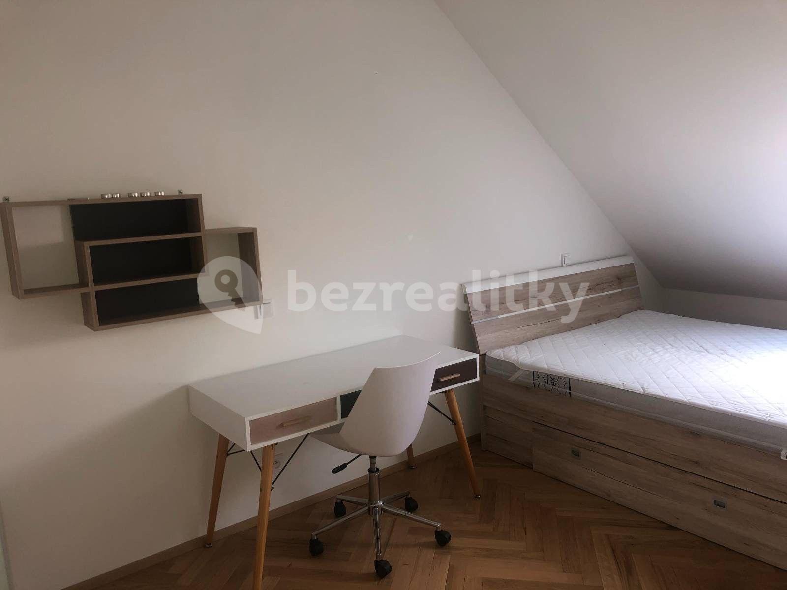 Pronájem bytu 3+1 62 m², Horní, Praha, Praha