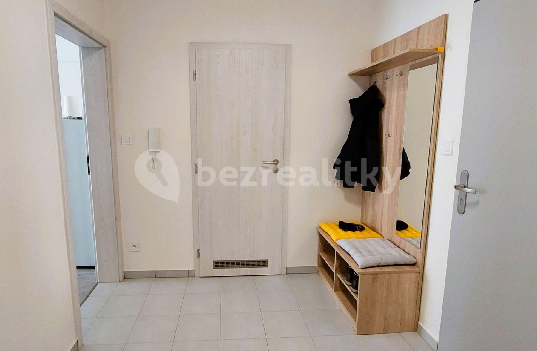 Pronájem bytu 2+1 56 m², Poděbradova, Plzeň, Plzeňský kraj