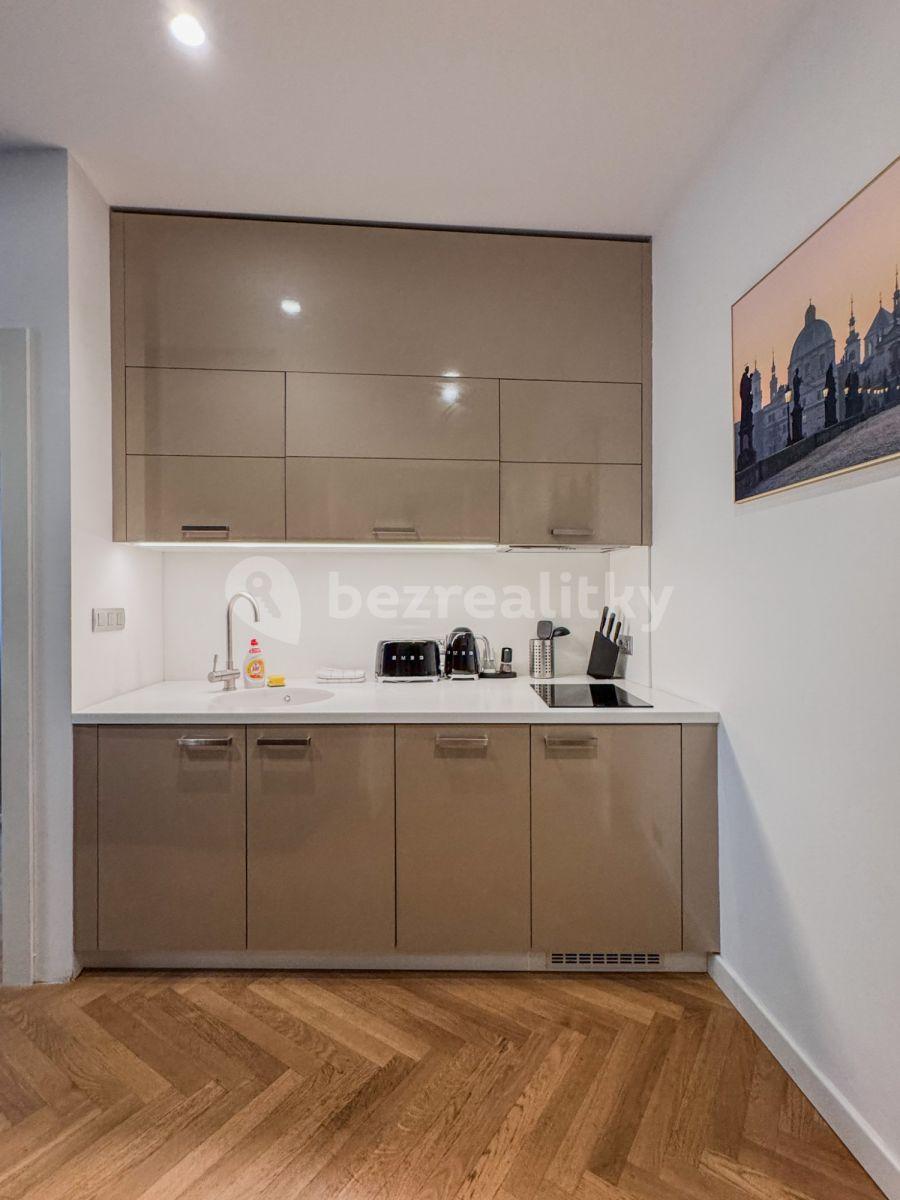 Pronájem bytu 3+kk 56 m², Rybná, Praha, Praha