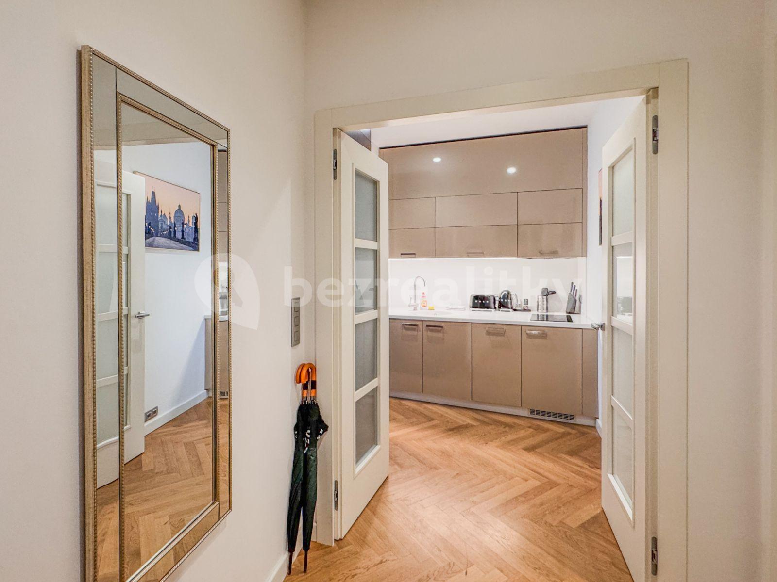 Pronájem bytu 3+kk 56 m², Rybná, Praha, Praha