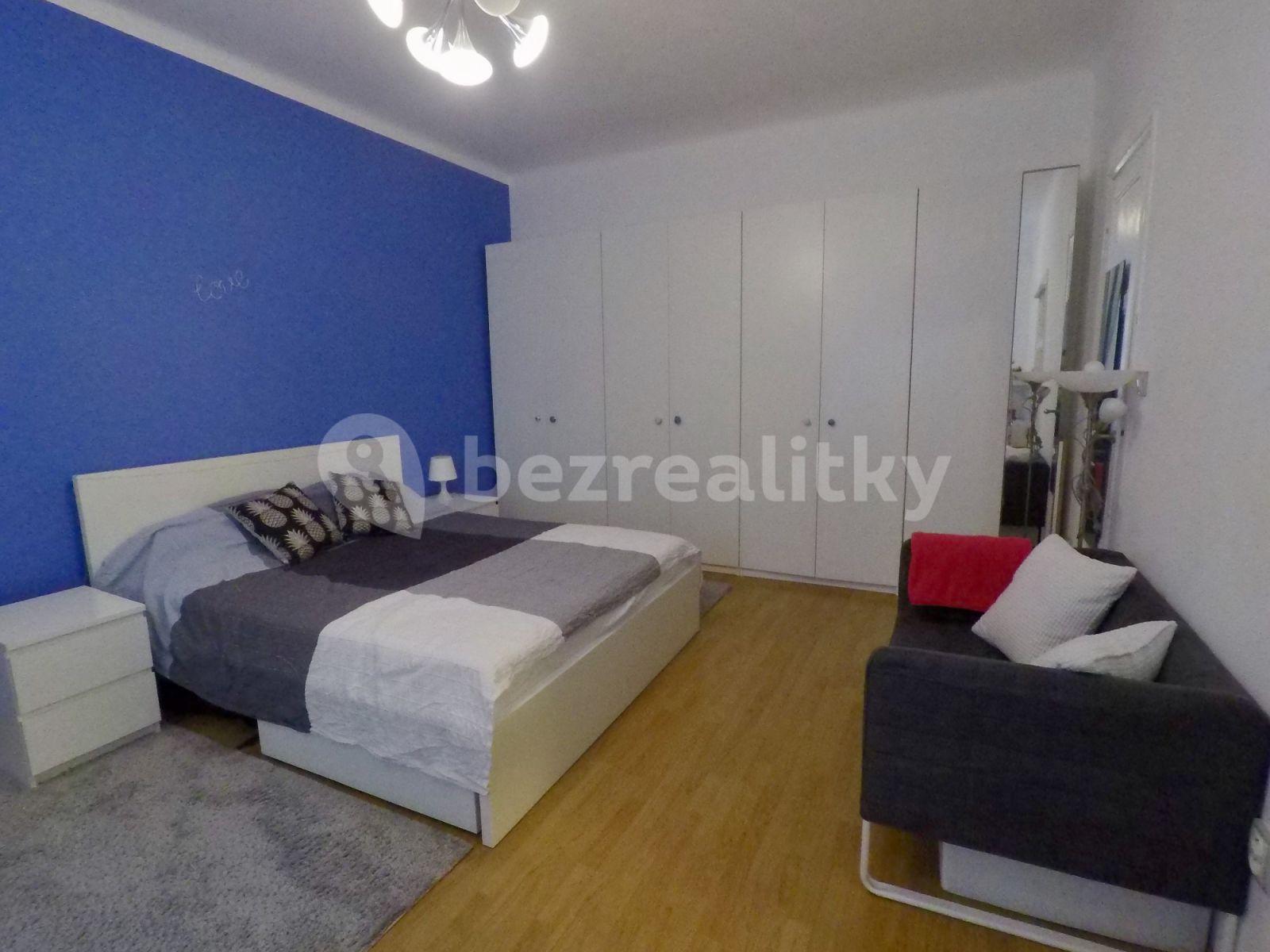 Pronájem bytu 2+1 55 m², Baranova, Praha, Praha