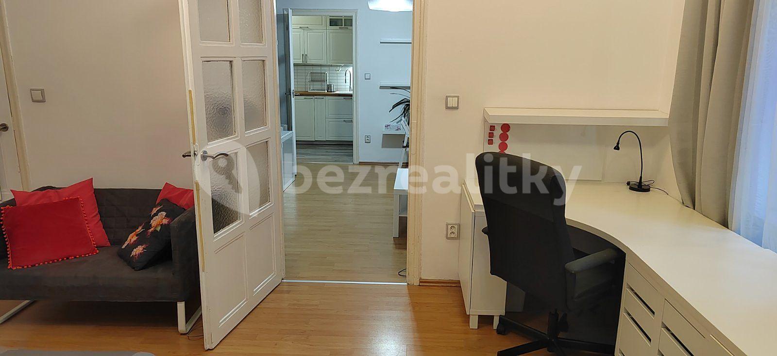 Pronájem bytu 2+1 55 m², Baranova, Praha, Praha