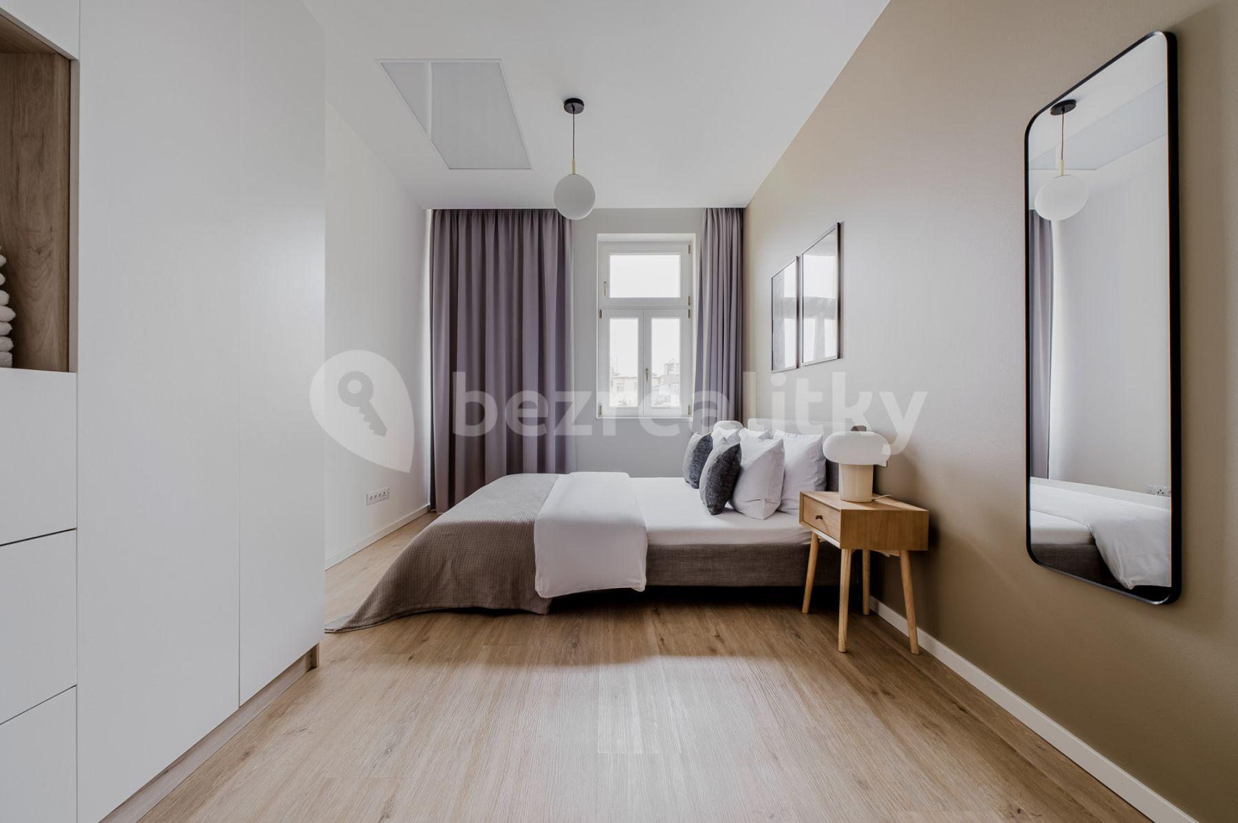 Pronájem bytu 2+1 54 m², Chodská, Praha, Praha