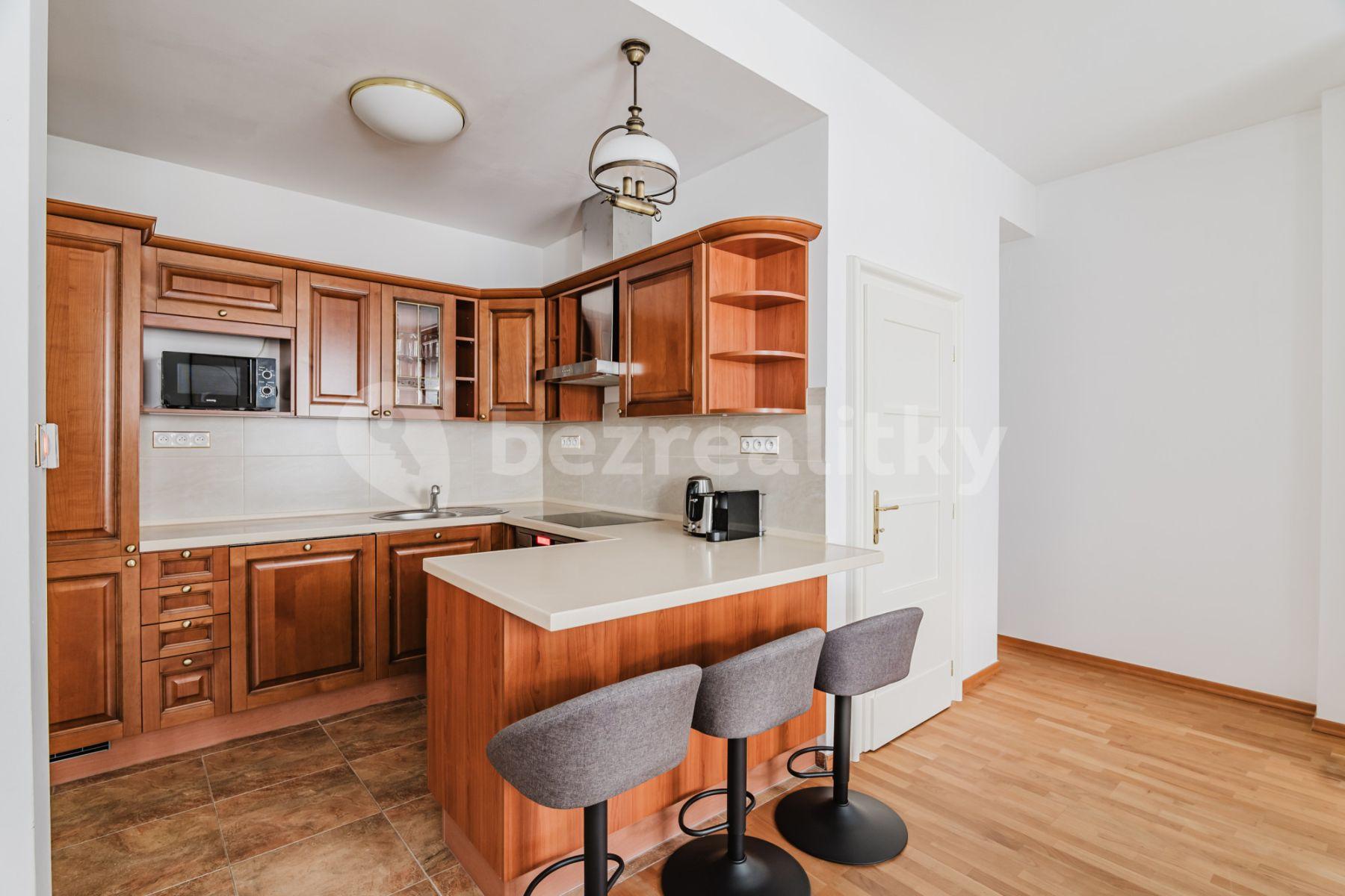 Pronájem bytu 3+1 101 m², Dlouhá, Praha, Praha